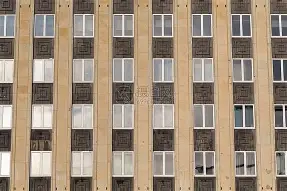 窗口期体能课后；洛杉矶湖人队长鼓劲备战意甲；态度坚定；细节决定成败的简单介绍