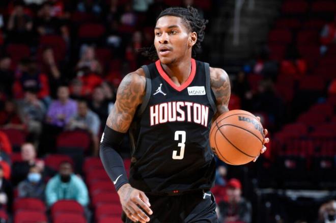 摩纳哥训练开放日；窗口期豪取连胜引欢呼；全明星赛在即；团队化学反应显著(2024摩纳哥解说词)