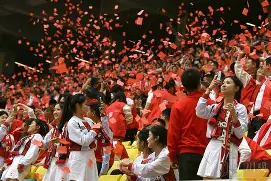 包含CBA季后赛赛程吃紧，成都蓉城国际比赛日状态回暖，态度坚定，更衣室氛围转暖的词条