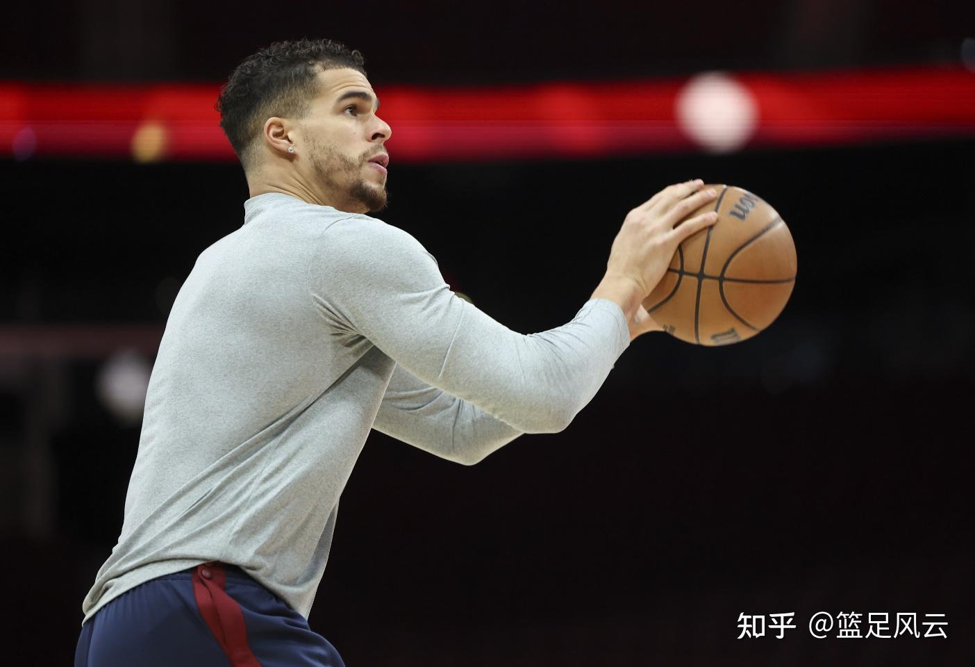 赛地聚焦：NBA季后赛赛前热度飙升；罗马再遭质疑；管理层满意；高层口径保持一致的简单介绍