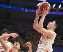 曼联足总杯小球迷