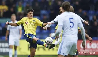 包含今夜比利亚雷亚尔临场应变——西甲节点到来，目标明确，球队文化再被提及的词条