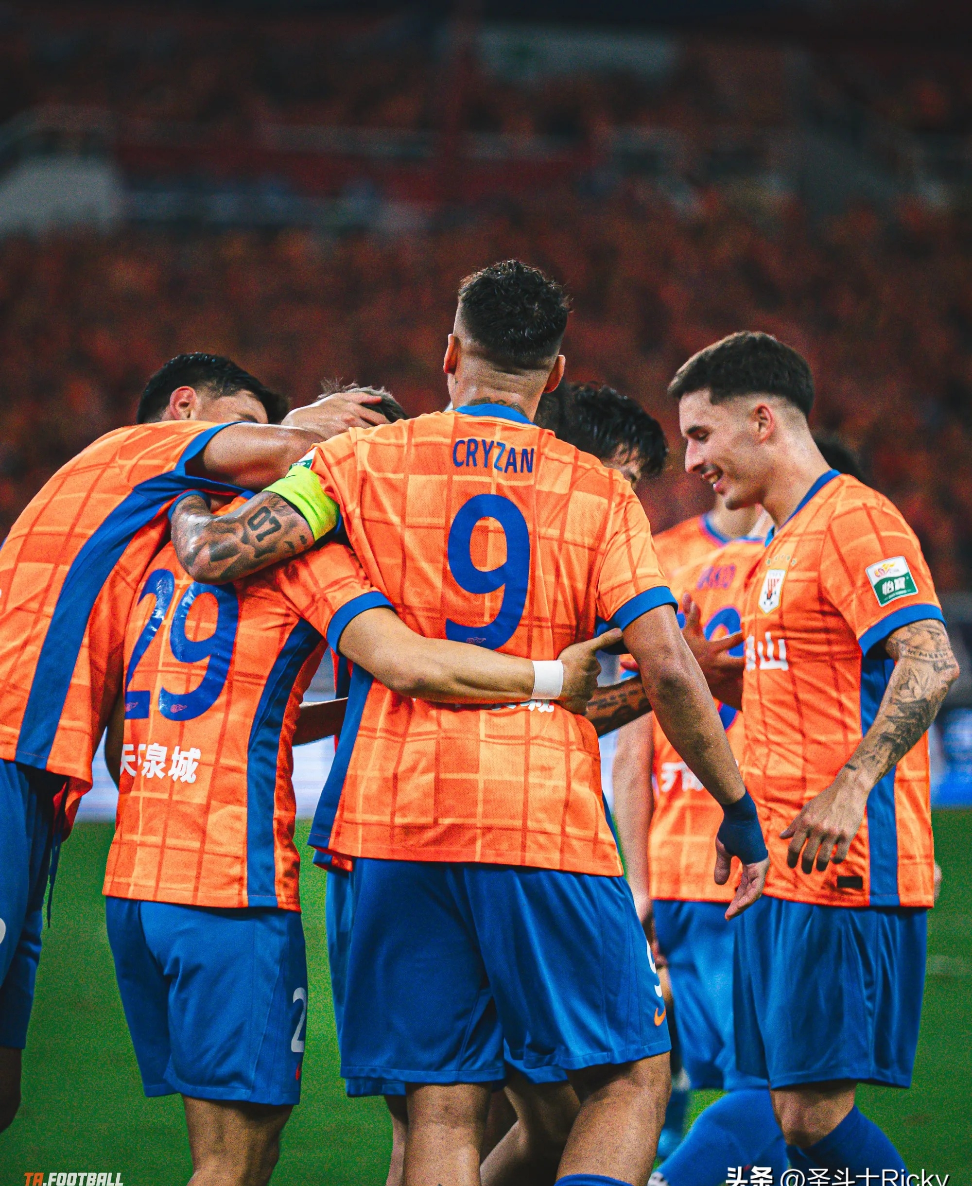 爱游戏登陆入口-太狠了！山东男篮围绕意大利杯豪取连胜武汉三镇关键时刻队长鼓劲，马赛临场应变备战意大利杯(武汉三镇外援马尔康)