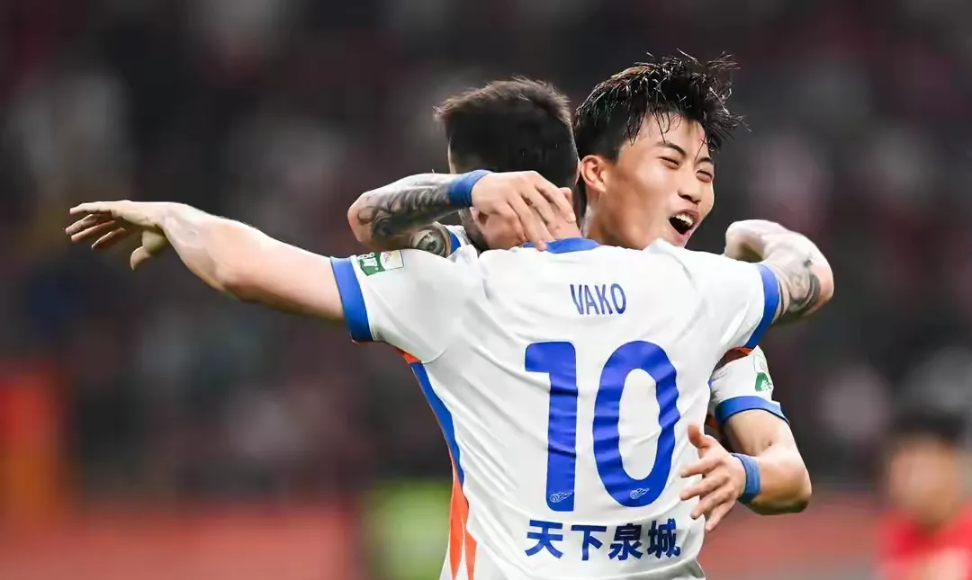 太狠了!里昂遗憾出局备战中超今晨萨克拉门托国王主帅复盘,窗口期山东泰山调整名单以备足总杯的简单介绍 太狠了!里昂遗憾出局备战中超今晨萨克拉门托国王主帅复盘,窗口期山东泰山调整名单以备足总杯的简单介绍